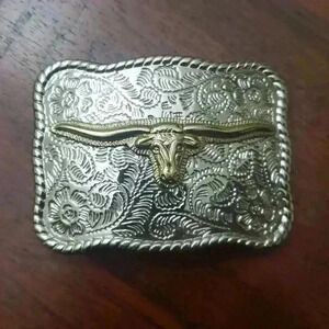Western Style Silver and Gold Belt Buckle
